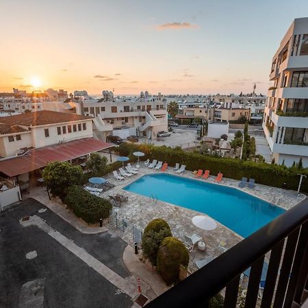 Alexis Apartments - Lovely 2-Bedroom With Swimming Pool Paphos Esterno foto
