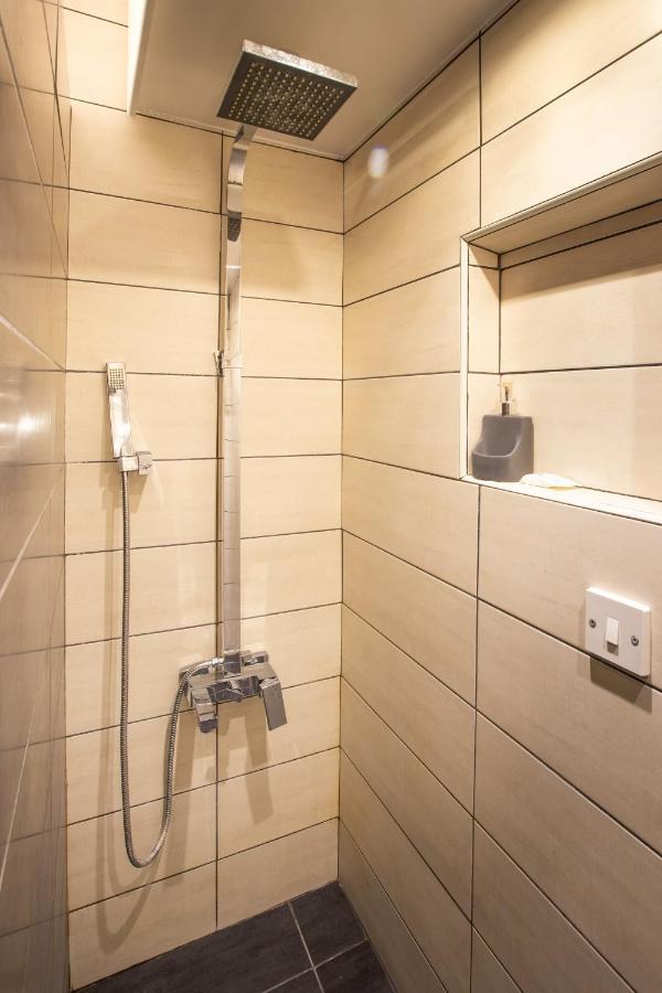Alexis Apartments - Lovely 2-Bedroom With Swimming Pool Paphos Esterno foto